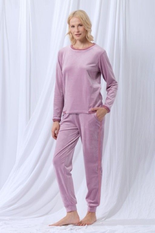 lords x lilies Dames sweater en broek warm lila